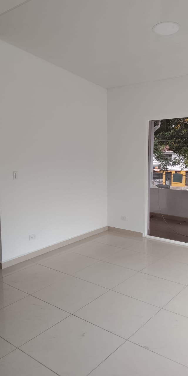 SIMÓN BOLÍVAR CENTRO OCCIDENTAL, MEDELLÍN - 21075