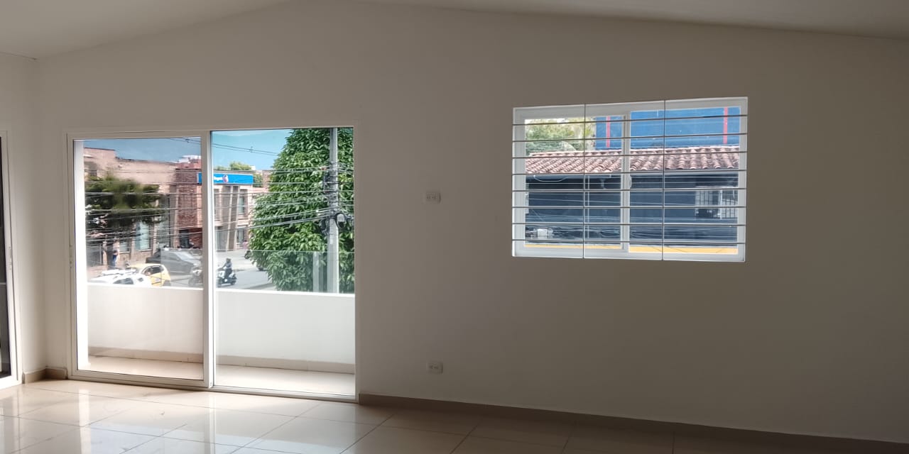 SIMÓN BOLÍVAR CENTRO OCCIDENTAL, MEDELLÍN - 21075
