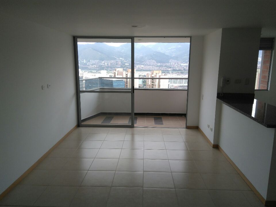 EL POBLADO, MEDELLÍN - 23398