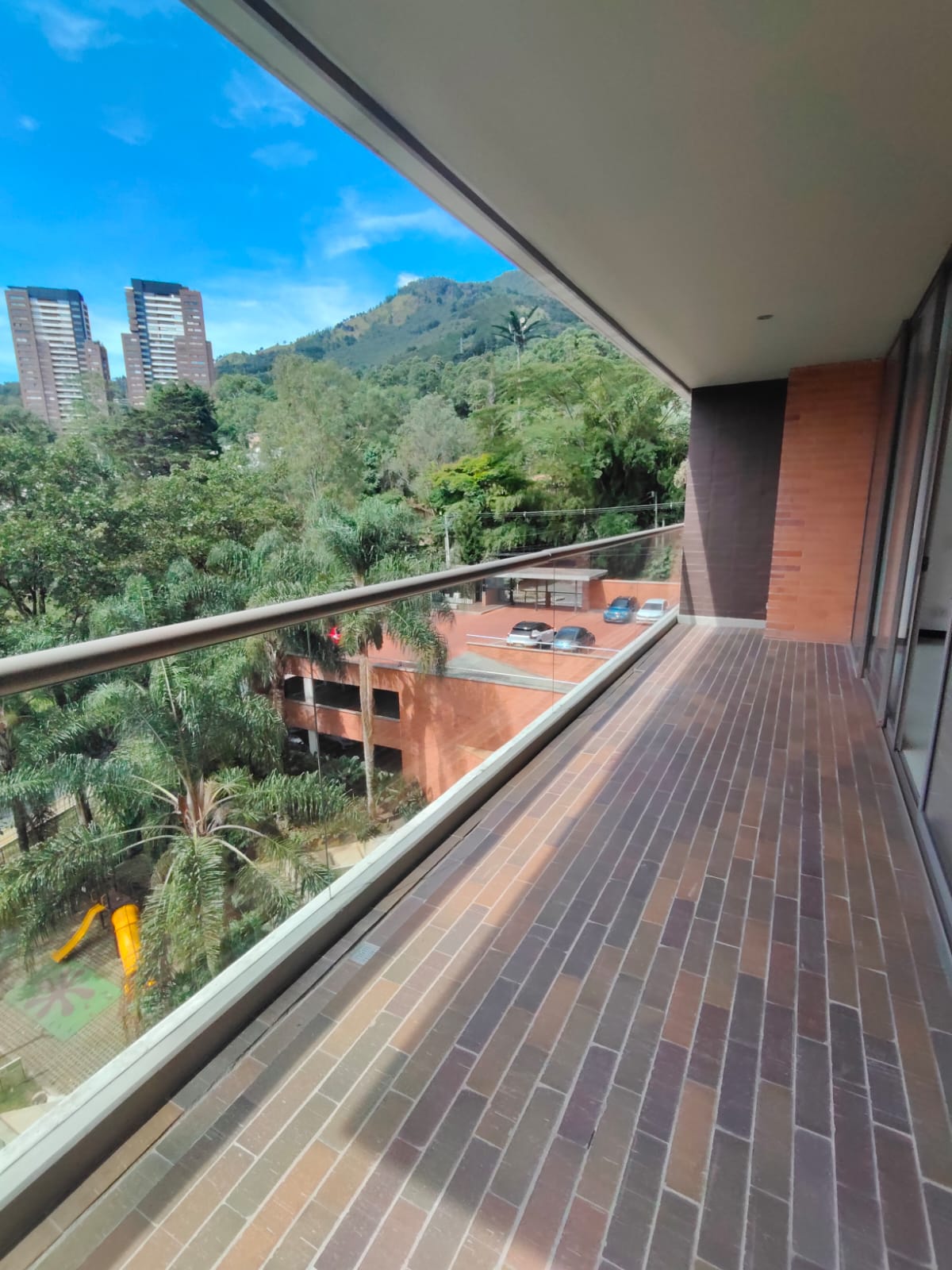 EL POBLADO, MEDELLÍN - 13505