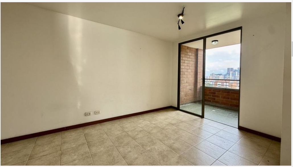 LOS PARRA, MEDELLÍN - 57534