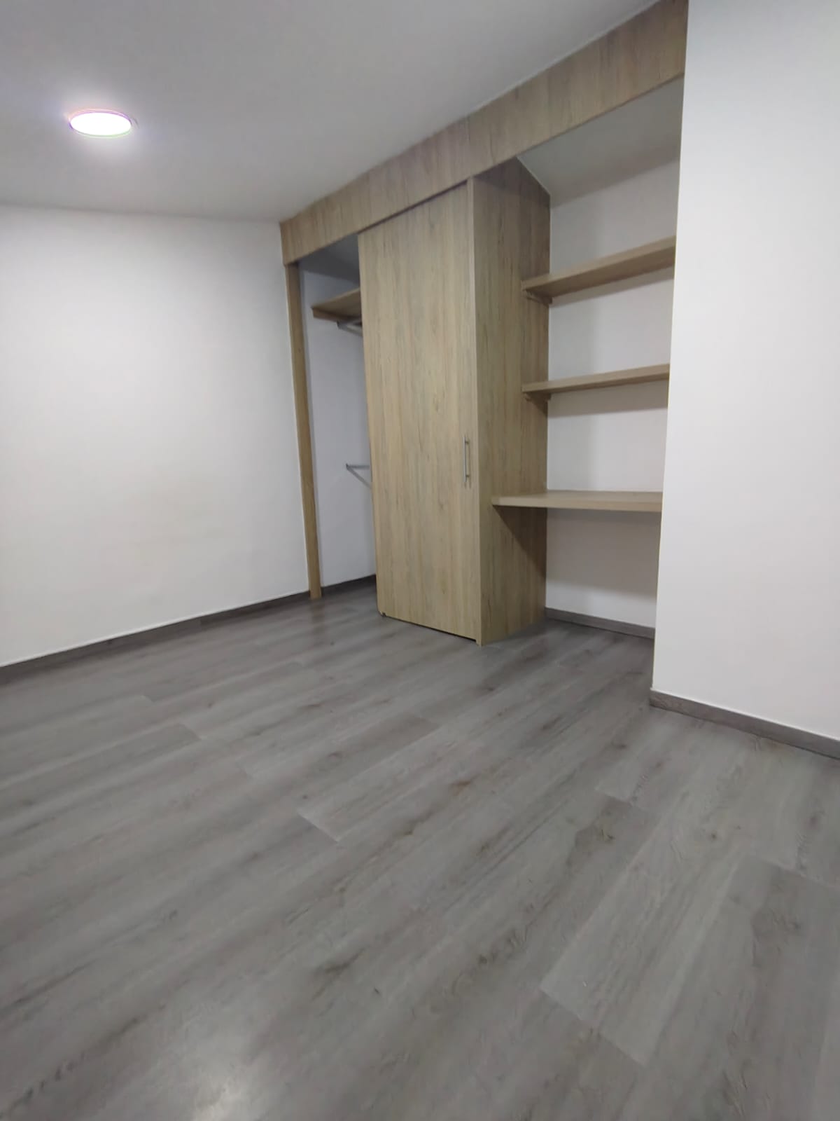 LAURELES, MEDELLÍN - 57554