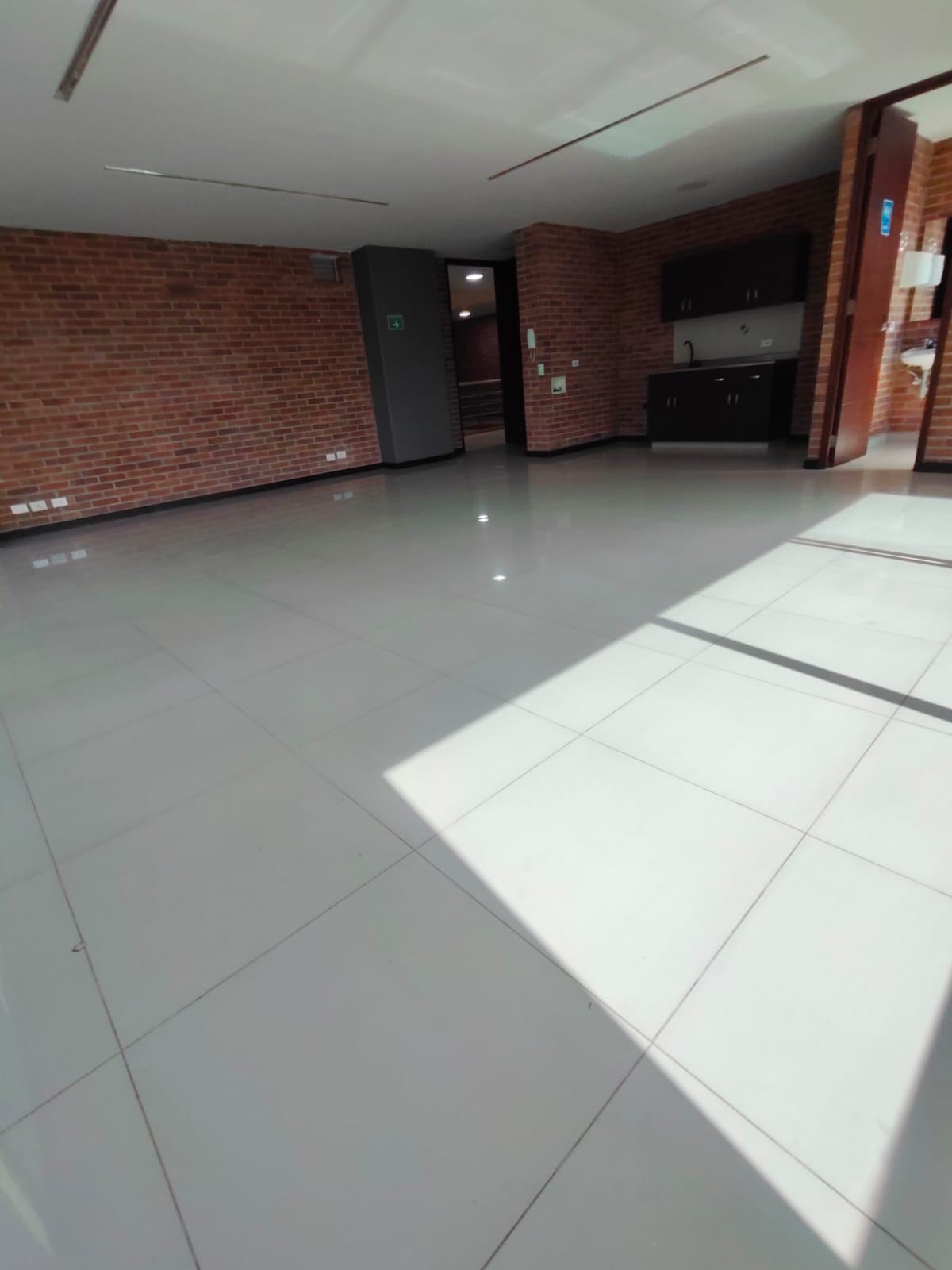 SAN JULIAN, MEDELLÍN - 57573