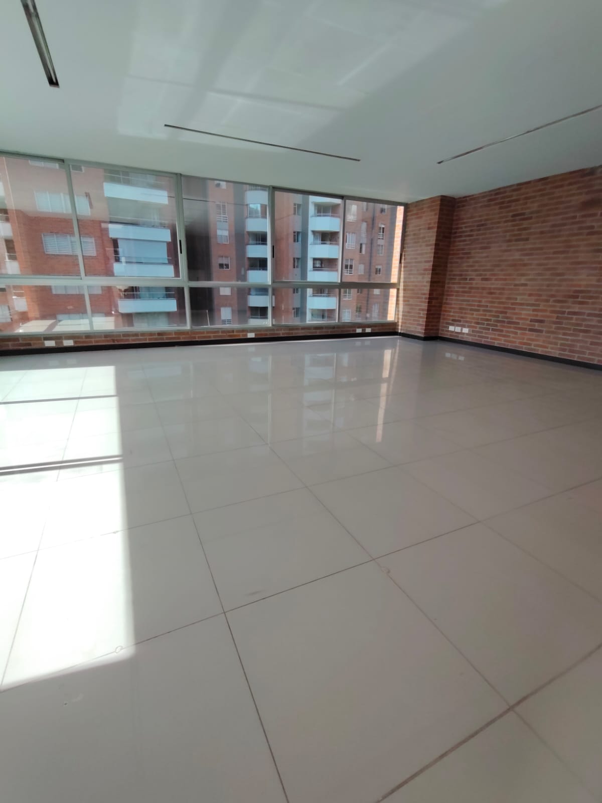 SAN JULIAN, MEDELLÍN - 57573